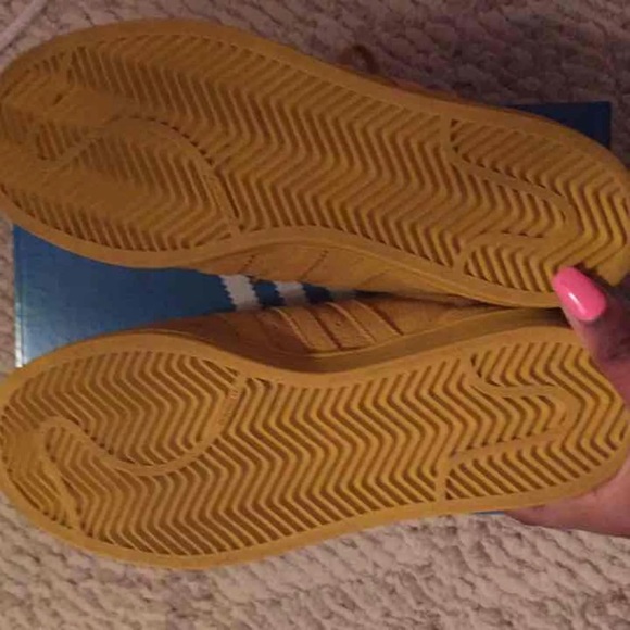 COPY - Adidas Super Colors - Picture 2 of 4